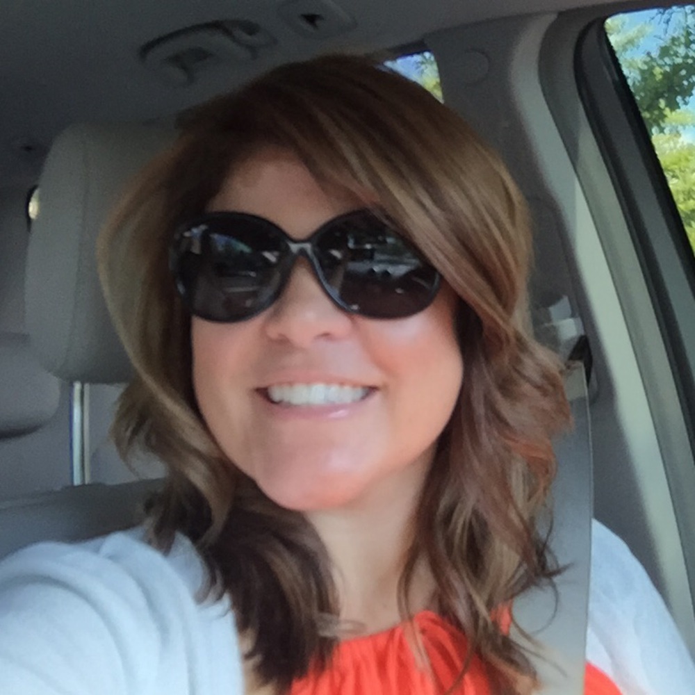 Meet your Posher, Laura